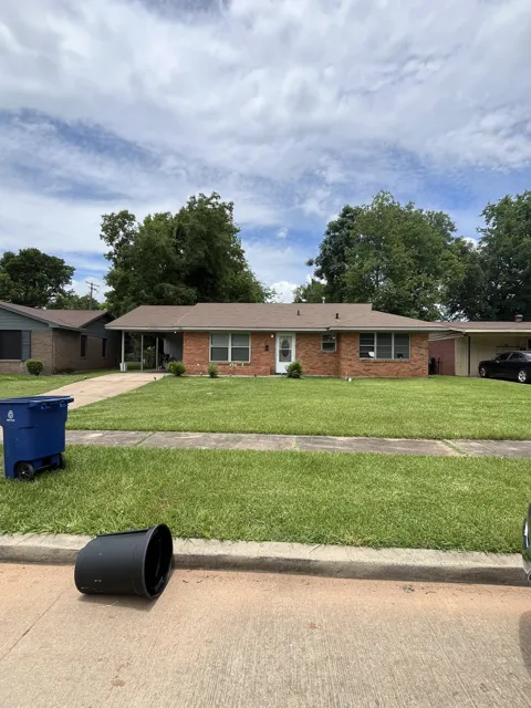442 Chickasaw Trail
