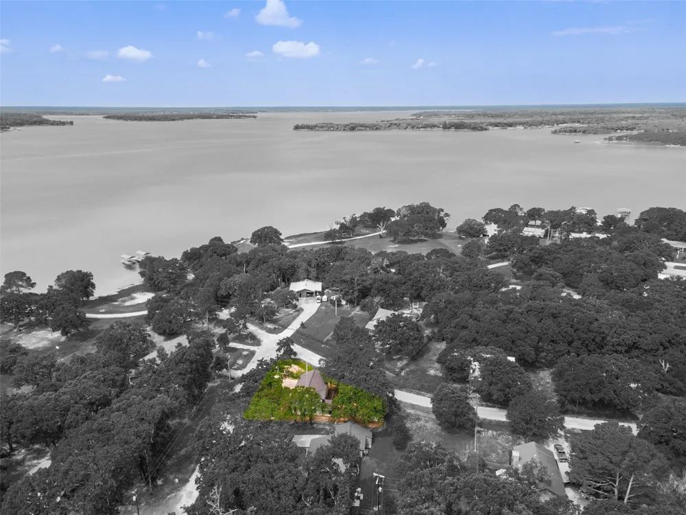 200 Lakeside Drive West Tawakoni, TX 75474