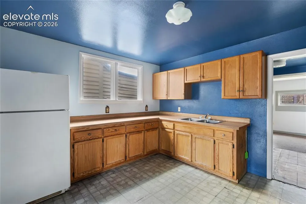 225 W Eaton Avenue Cripple Creek, CO 80813