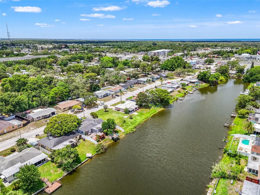 7211 ASHWOOD DRIVE Port Richey, FL 34668