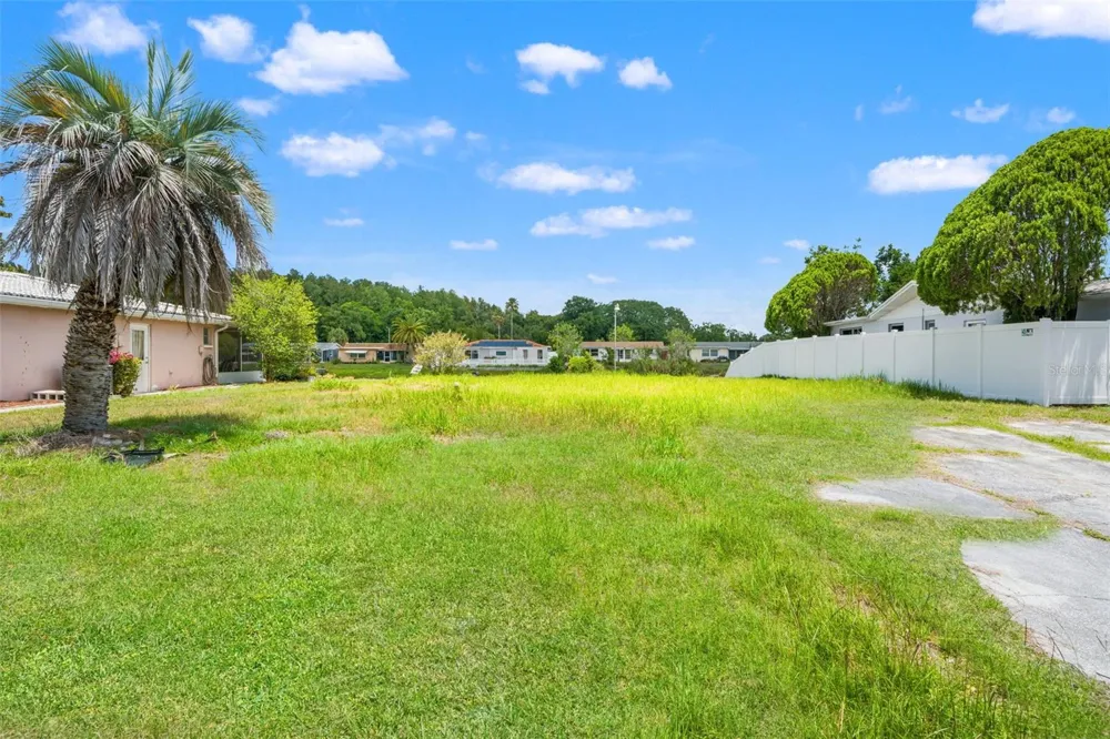 7211 ASHWOOD DRIVE Port Richey, FL 34668