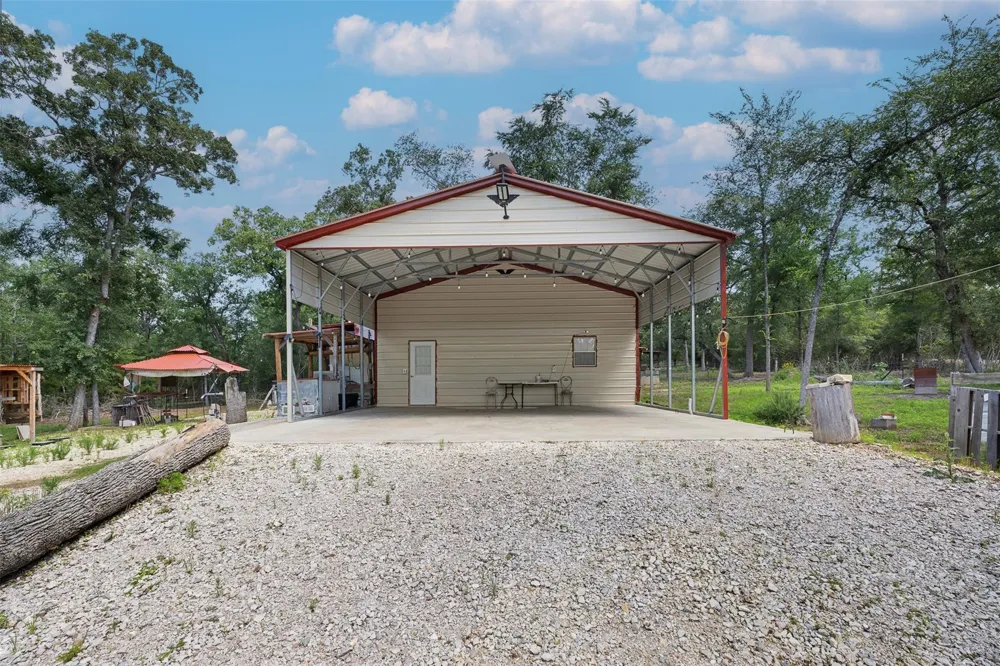 7132 Serenity Ranch Road Somerville, TX 77879