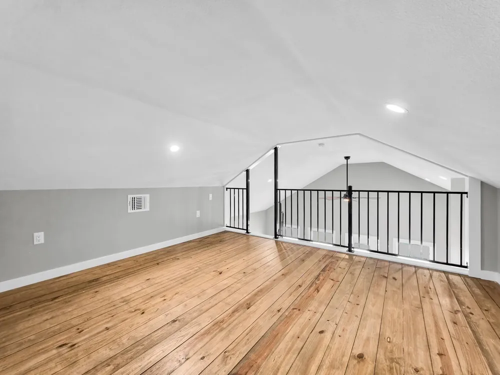1042 Victoria Lane Gilchrist, TX 77617