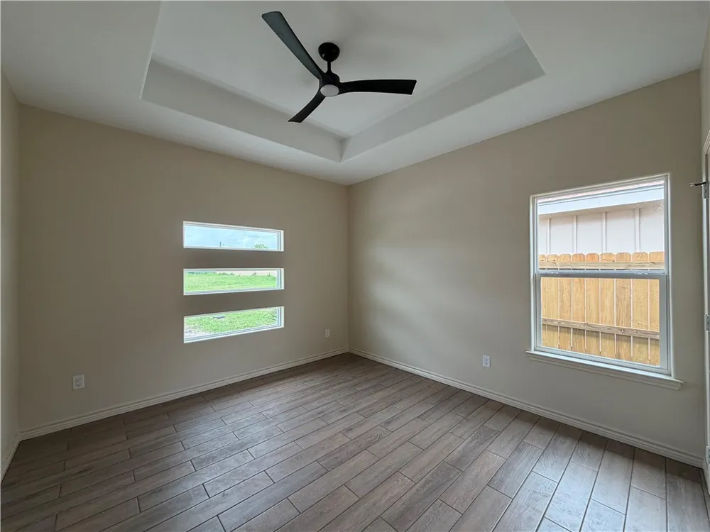Address Not Shown Alice, TX 78332