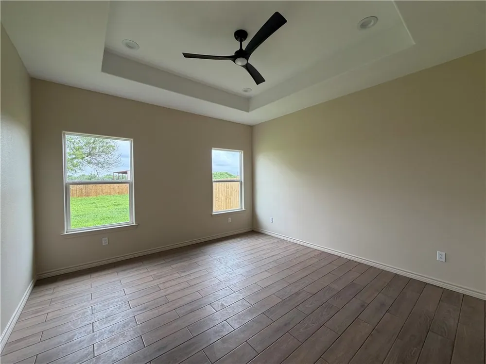 Address Not Shown Alice, TX 78332