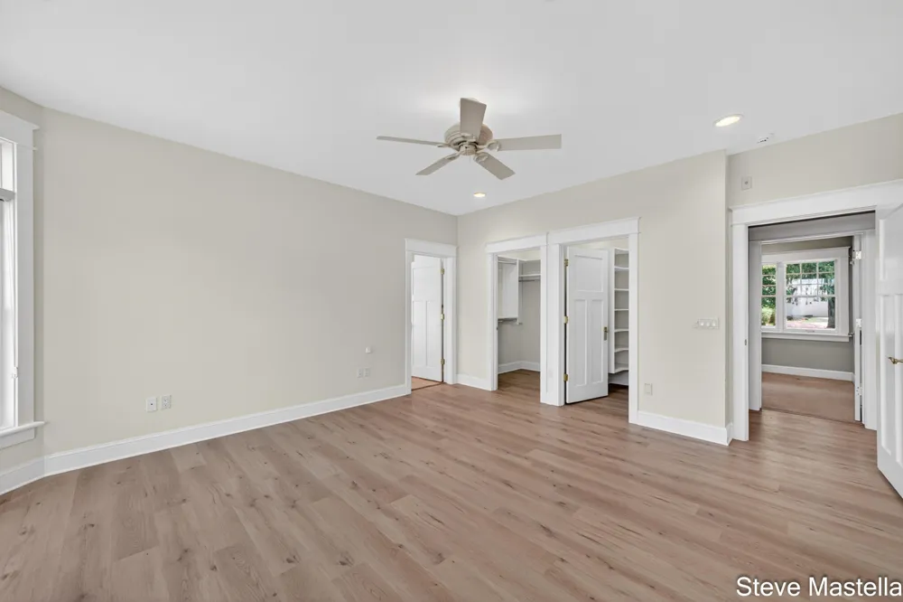 5592 S Shore Drive Whitehall, MI 49461