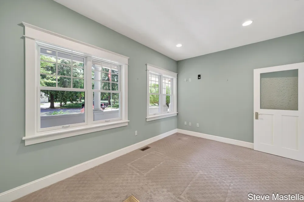 5592 S Shore Drive Whitehall, MI 49461