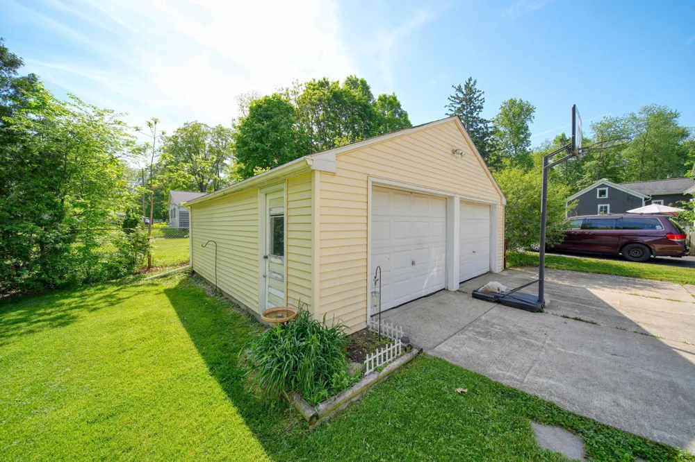 219 S Main Street Concord, MI 49237