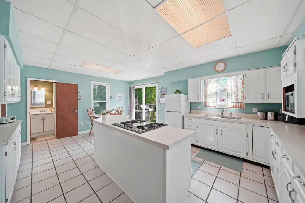 219 S Main Street Concord, MI 49237