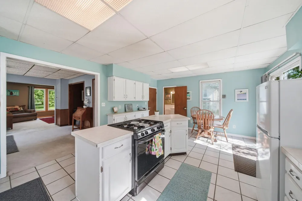 219 S Main Street Concord, MI 49237