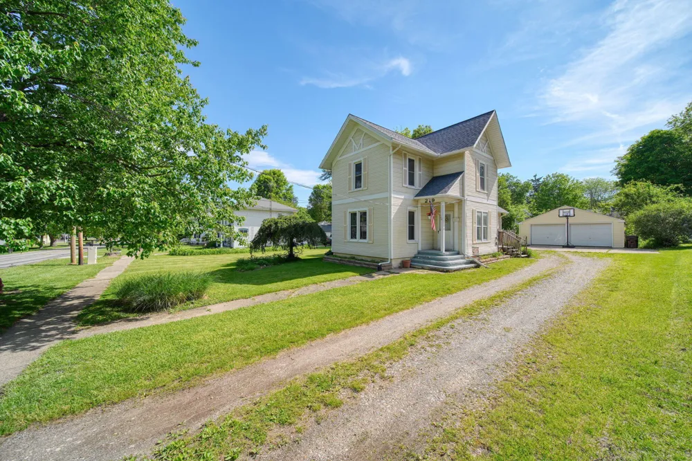 219 S Main Street Concord, MI 49237