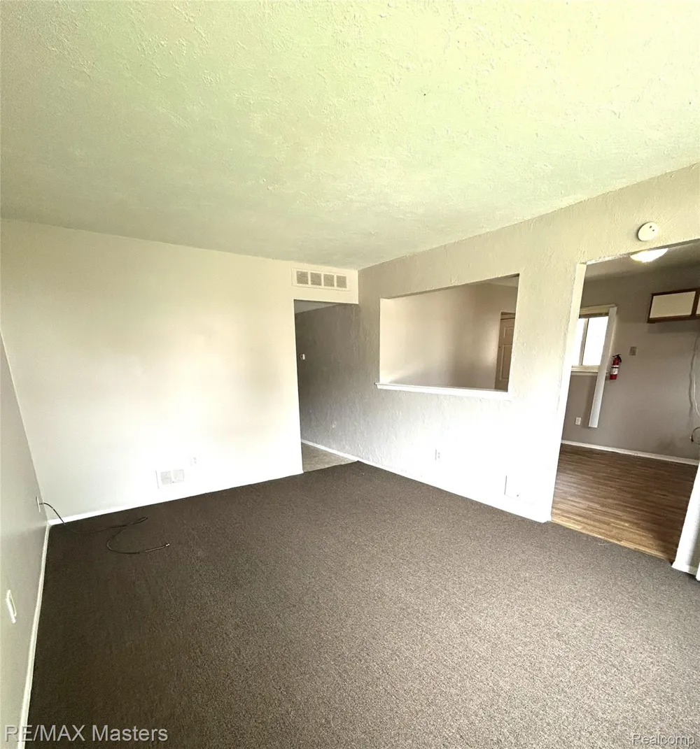4210 Hazel Avenue Lincoln Park City, MI 48146