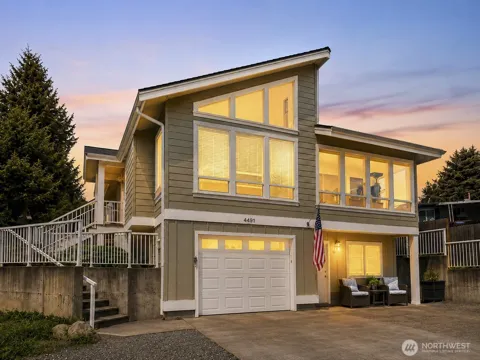 4491 Moresby Way