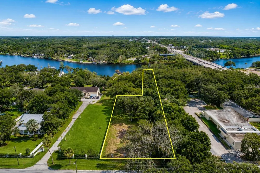 RIVERVIEW DRIVE Riverview, FL 33578