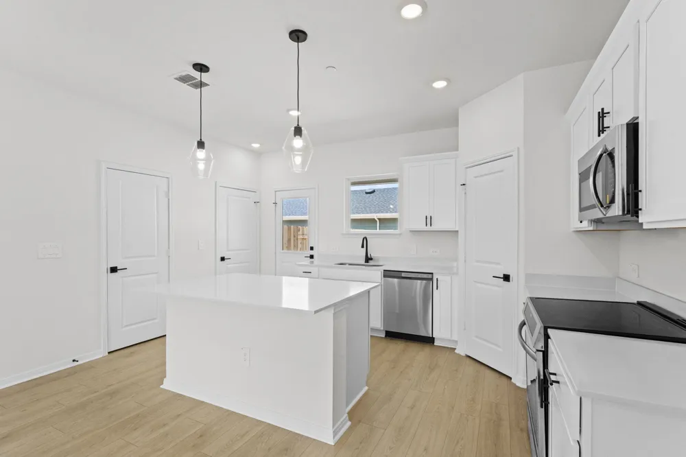 2540 Violet Theo Lane Round Rock, TX 78665