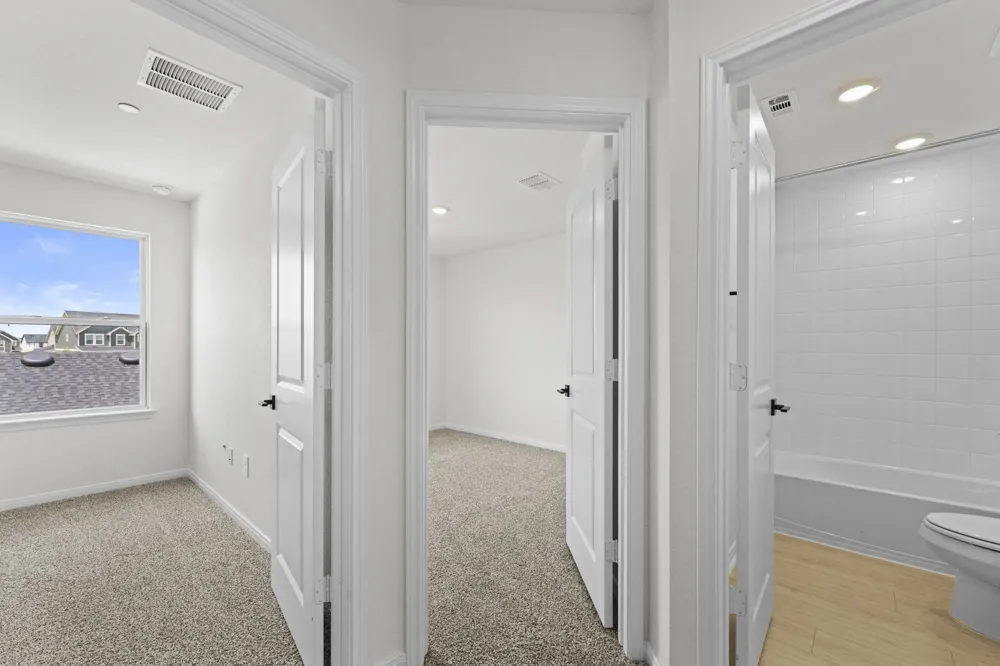 2540 Violet Theo Lane Round Rock, TX 78665