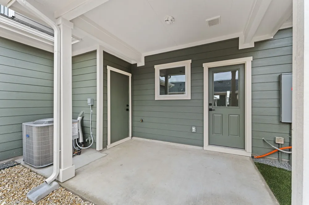 2540 Violet Theo Lane Round Rock, TX 78665