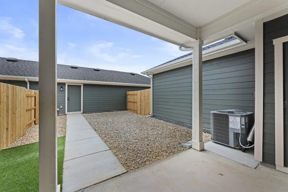 2540 Violet Theo Lane Round Rock, TX 78665