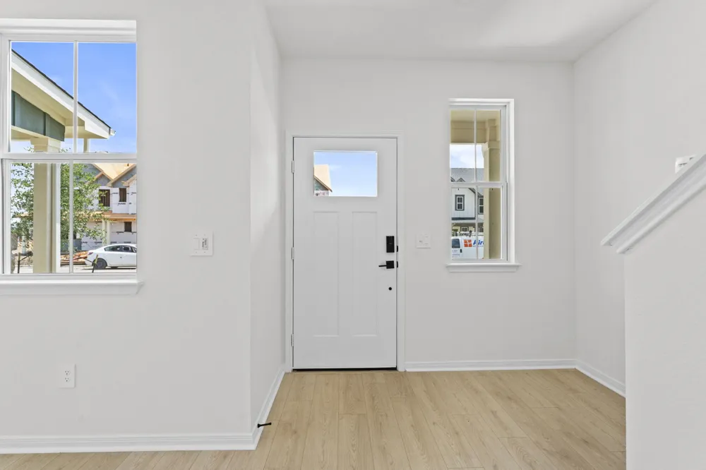 2540 Violet Theo Lane Round Rock, TX 78665