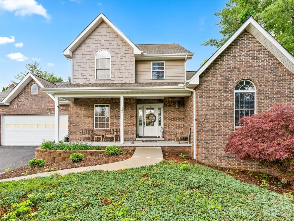 40 Hope Road Weaverville, NC 28787