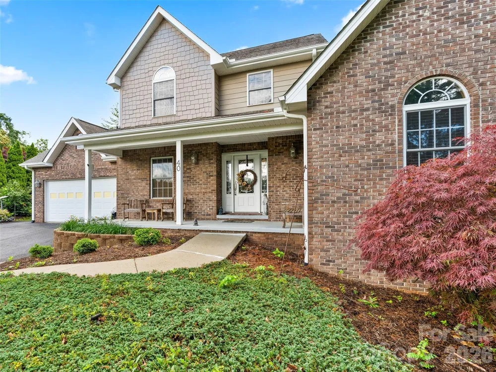 40 Hope Road Weaverville, NC 28787