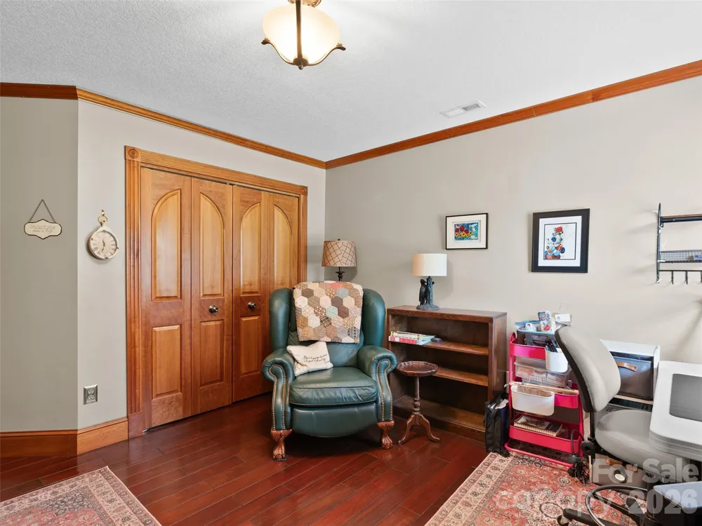 40 Hope Road Weaverville, NC 28787