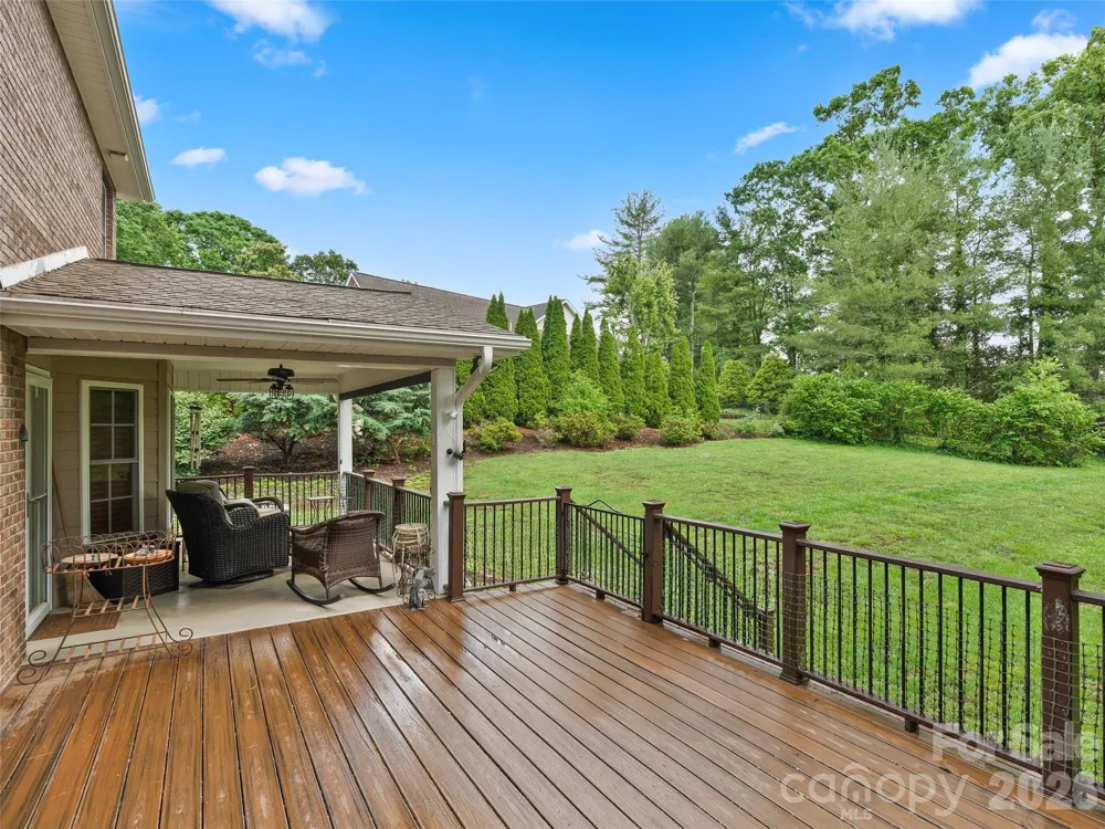 40 Hope Road Weaverville, NC 28787