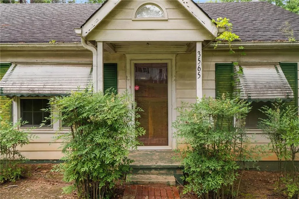 3565 Lee Place Atlanta, GA 30349
