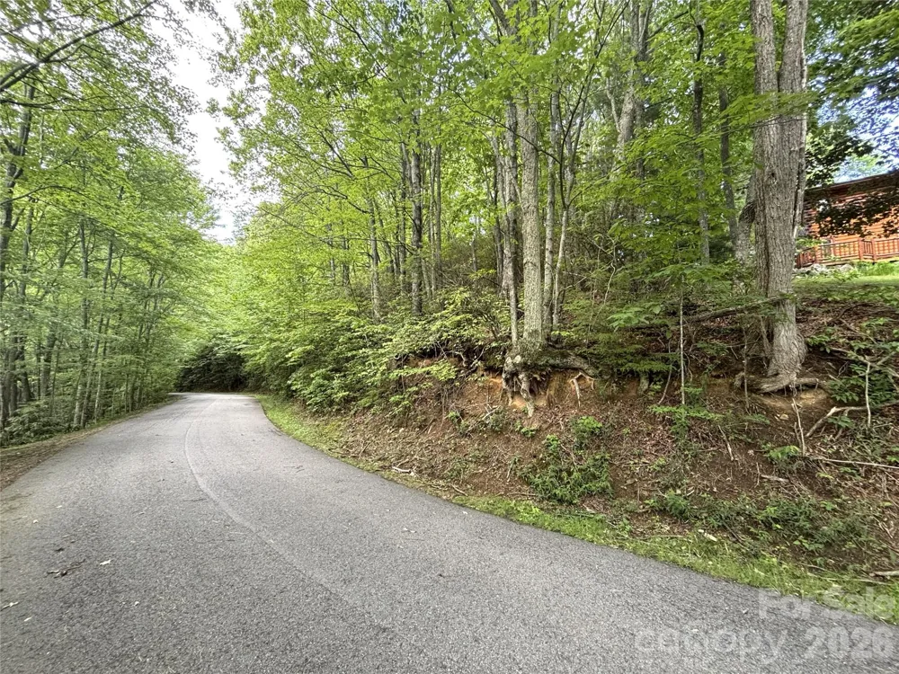 000 Valley View Drive Maggie Valley, NC 28751