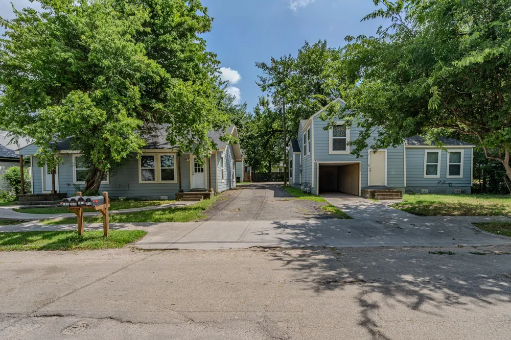 3415 Henry Street Greenville, TX 75401