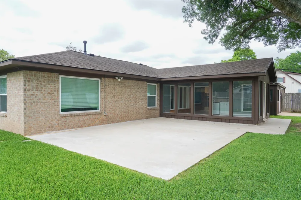 115 Neal Road Wharton, TX 77488