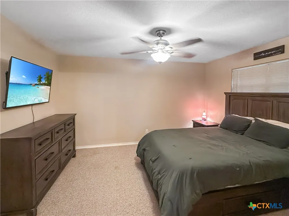 704 S Market Street Flatonia, TX 78941