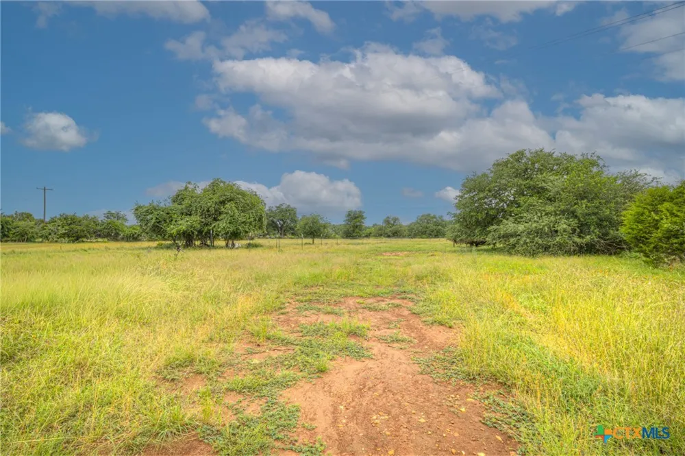 1475 Purgatory Road New Braunfels, TX 78132