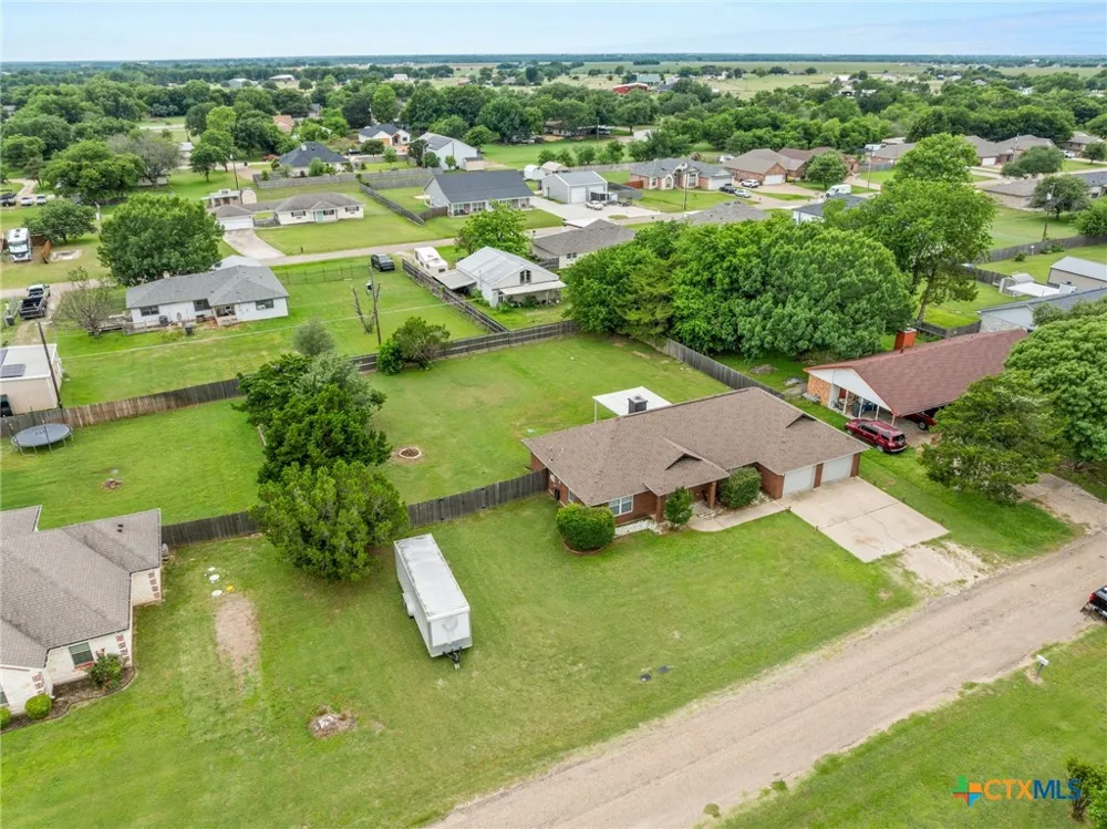 381 Norwood Drive Woodway, TX 76712