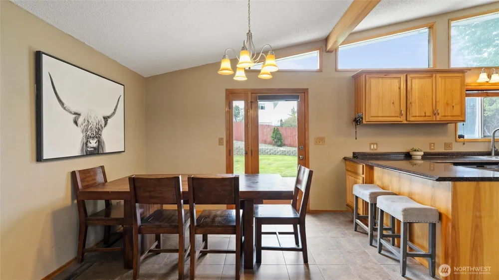 810 E Spring Dayton, WA 99328