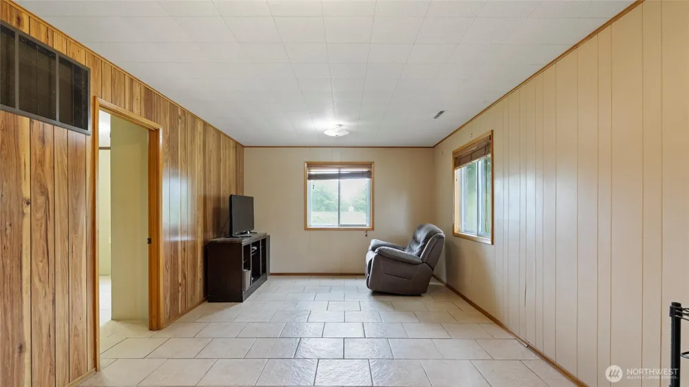 810 E Spring Dayton, WA 99328