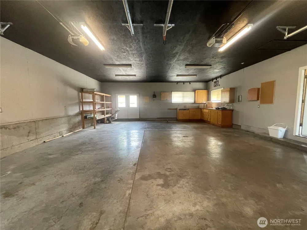 810 E Spring Dayton, WA 99328