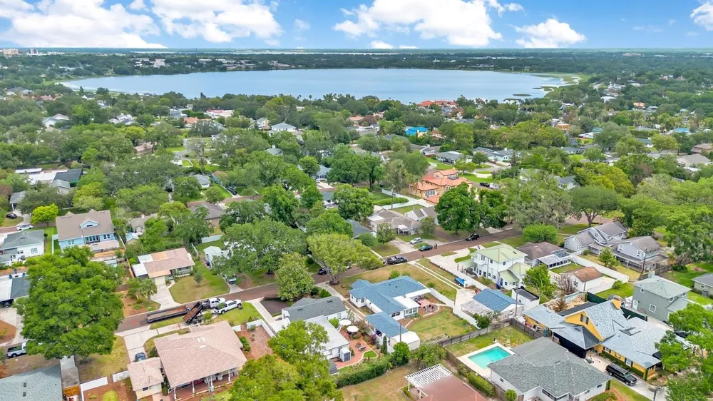 607 KERNEYWOOD STREET Lakeland, FL 33803