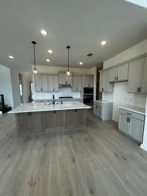 1117 Ellensburg Drive Georgetown, TX 78633