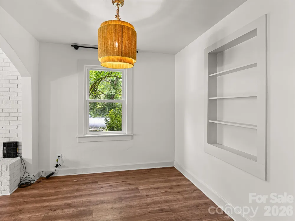 205 Old Fort Road Fairview, NC 28730