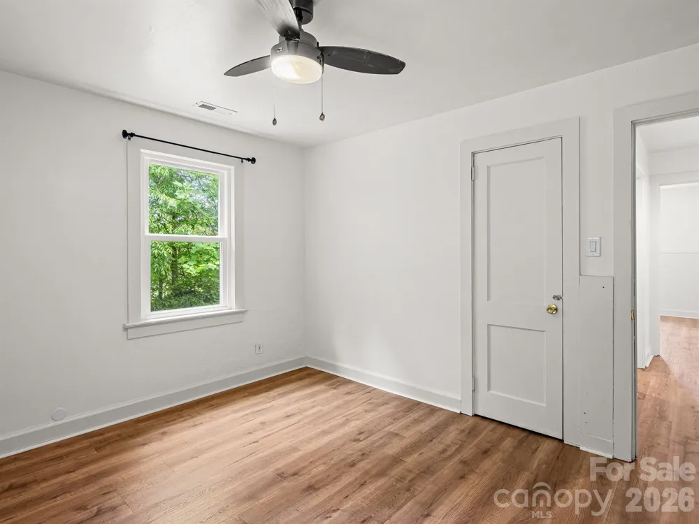 205 Old Fort Road Fairview, NC 28730