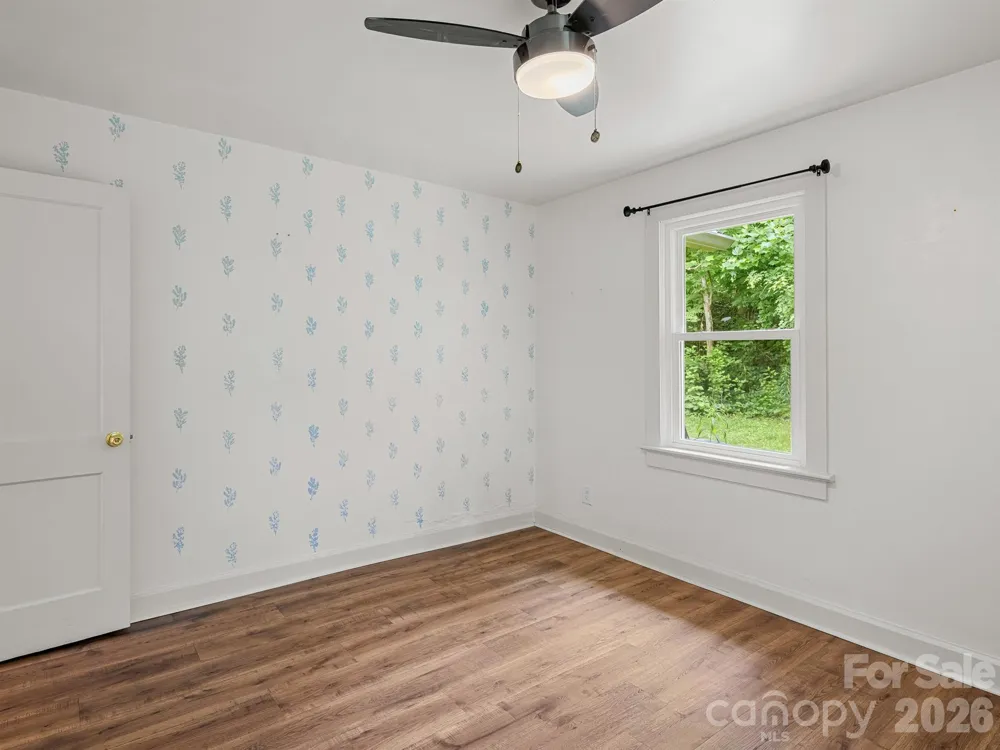 205 Old Fort Road Fairview, NC 28730