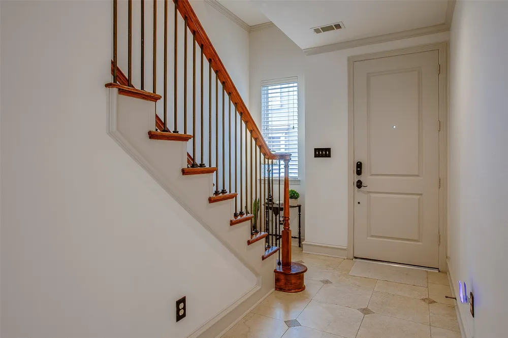 5006 Cedar Springs Road #C Dallas, TX 75235