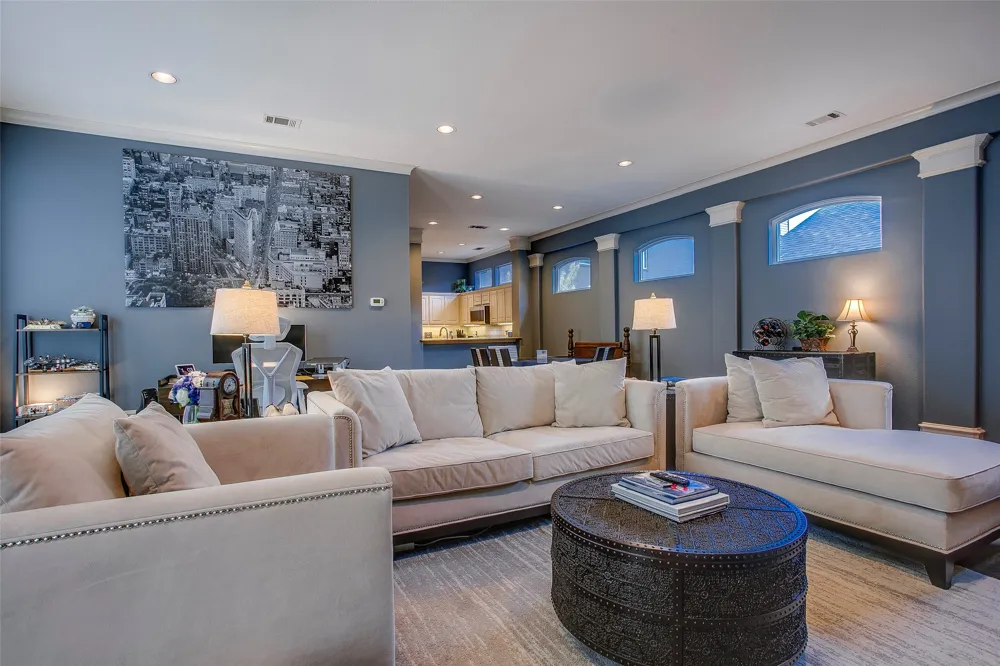 5006 Cedar Springs Road #C Dallas, TX 75235