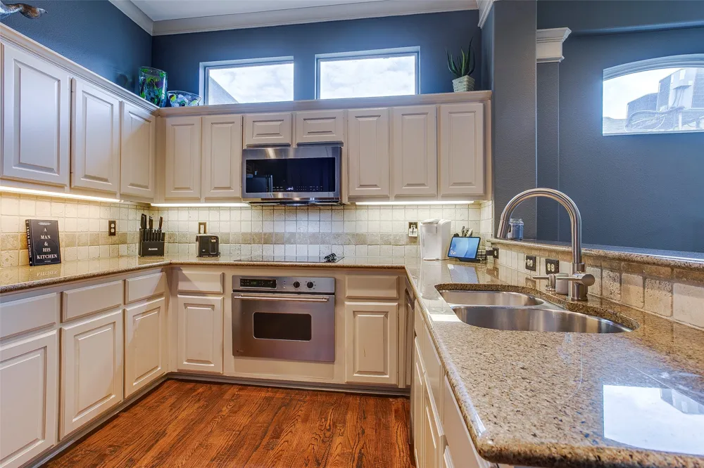 5006 Cedar Springs Road #C Dallas, TX 75235