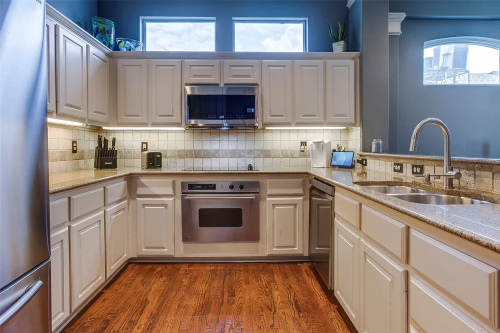 5006 Cedar Springs Road #C Dallas, TX 75235