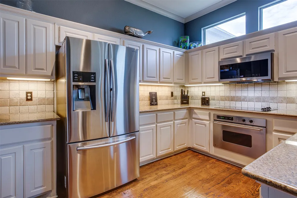 5006 Cedar Springs Road #C Dallas, TX 75235