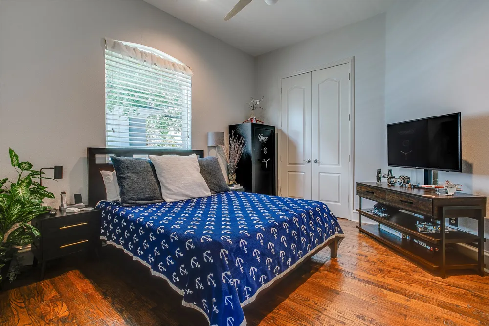 5006 Cedar Springs Road #C Dallas, TX 75235