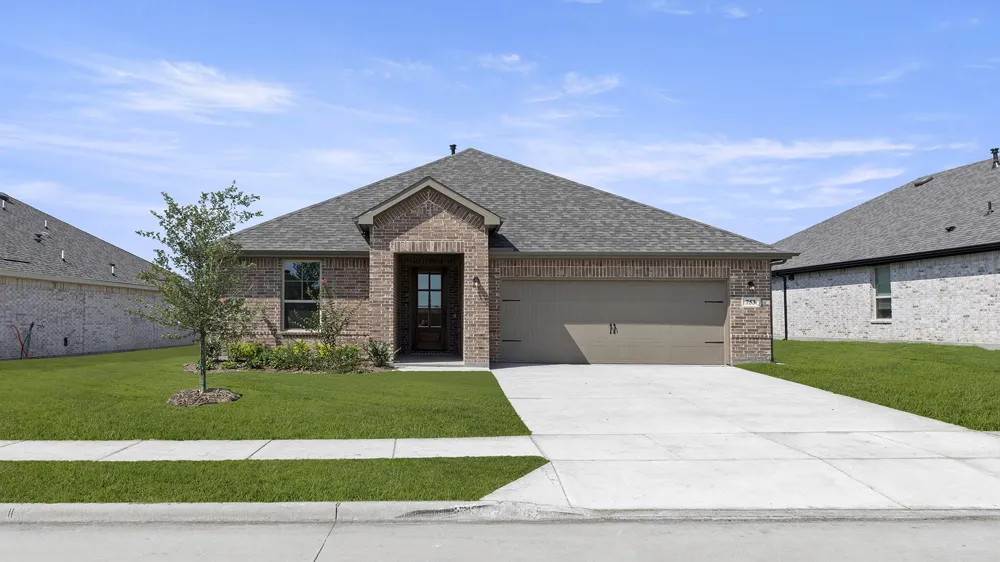 753 Grand Dale Drive Lavon, TX 75166