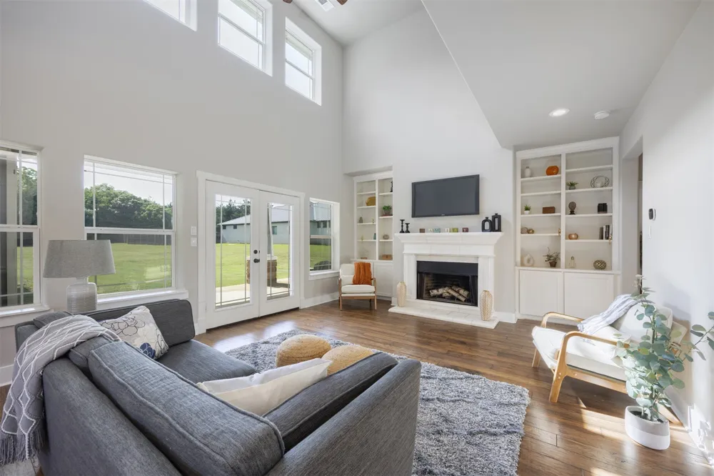 280 Pecan Hollow Circle Anna, TX 75409